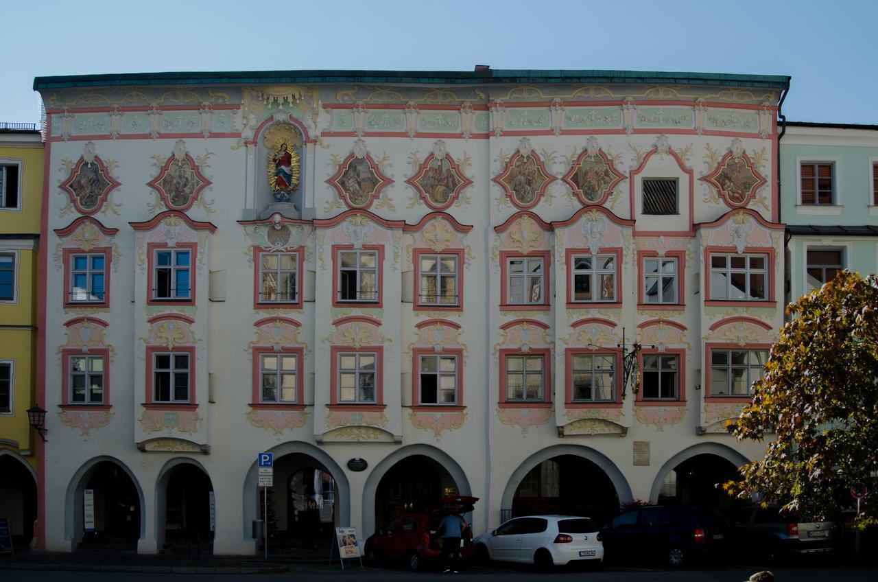 Hotel Paulanerstuben Wasserburg am Inn Exterior photo